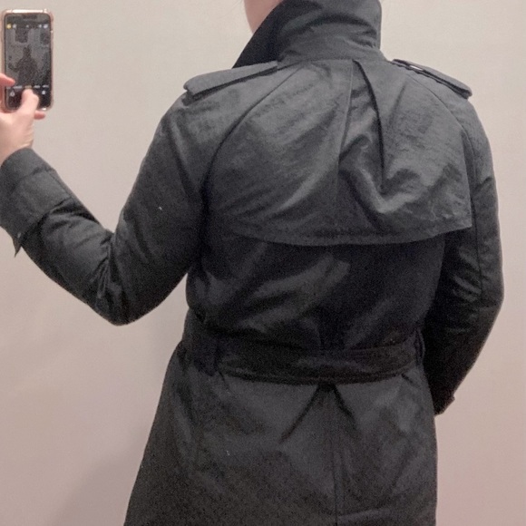 Louis Vuitton logo trench - Picture 3 of 6